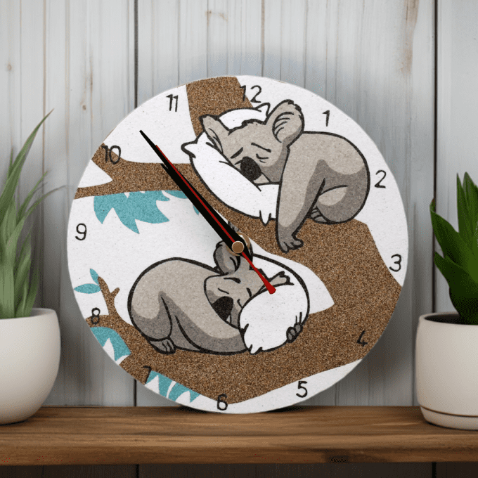 Horloge murale koala dessin mignon en bois clair - déco chambre enfant