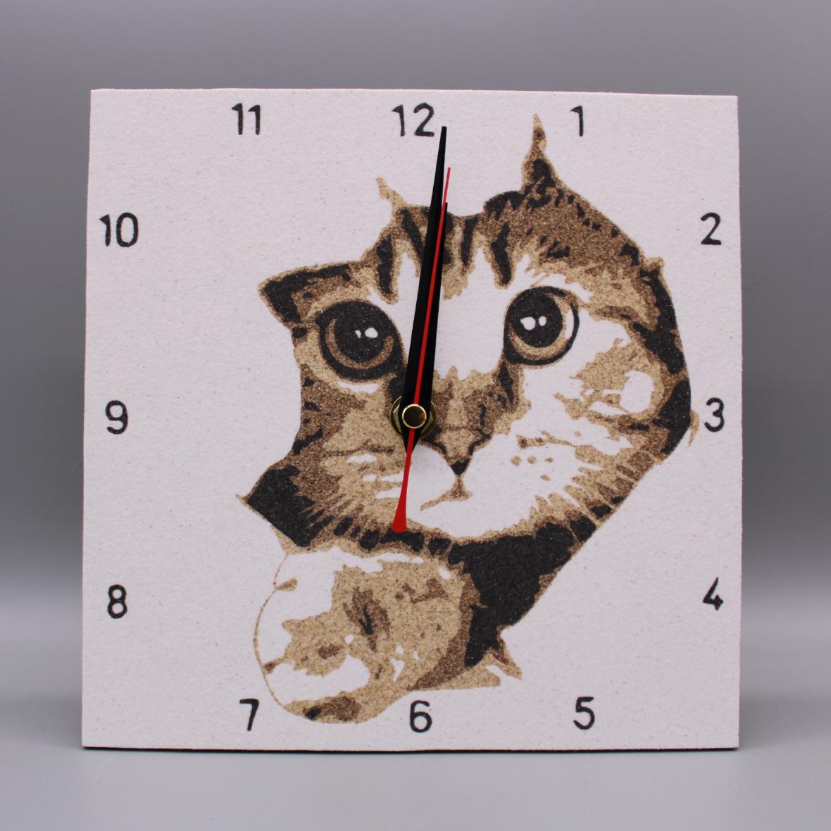 Horloge en sable - Chat surprise