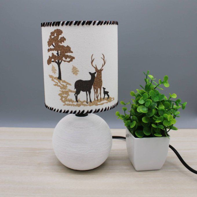 Lampe Famille de cerfs pied blanc brillant
