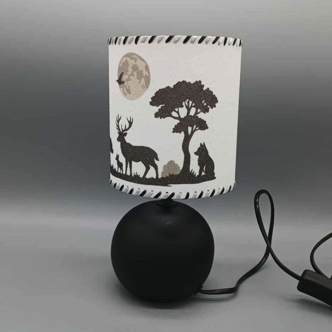 Lampe avec abat-jour en sable - La forêt