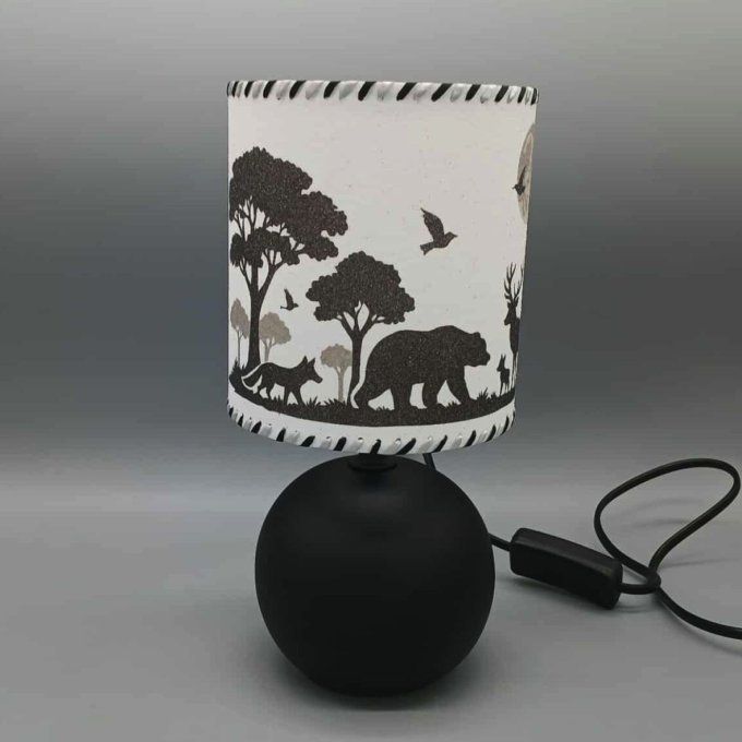 Lampe avec abat-jour en sable - La forêt