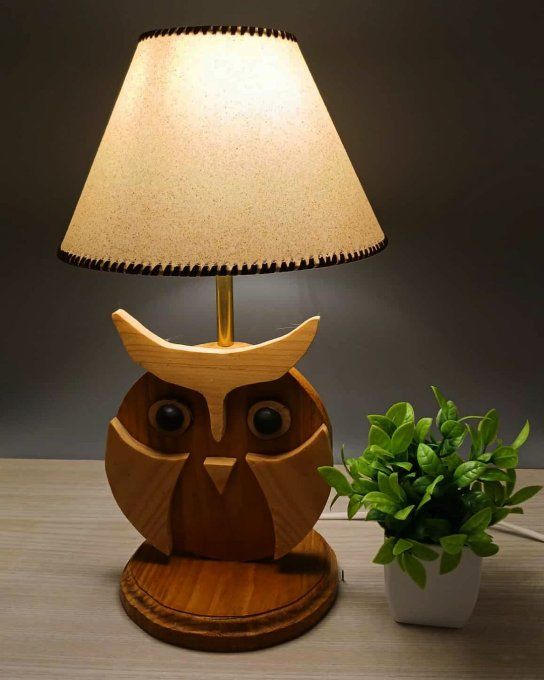 Lampe avec abat-jour en sable - Chouette naturelle
