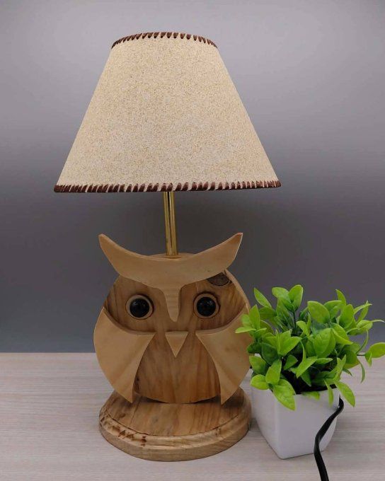Lampe avec abat-jour en sable - Chouette complice