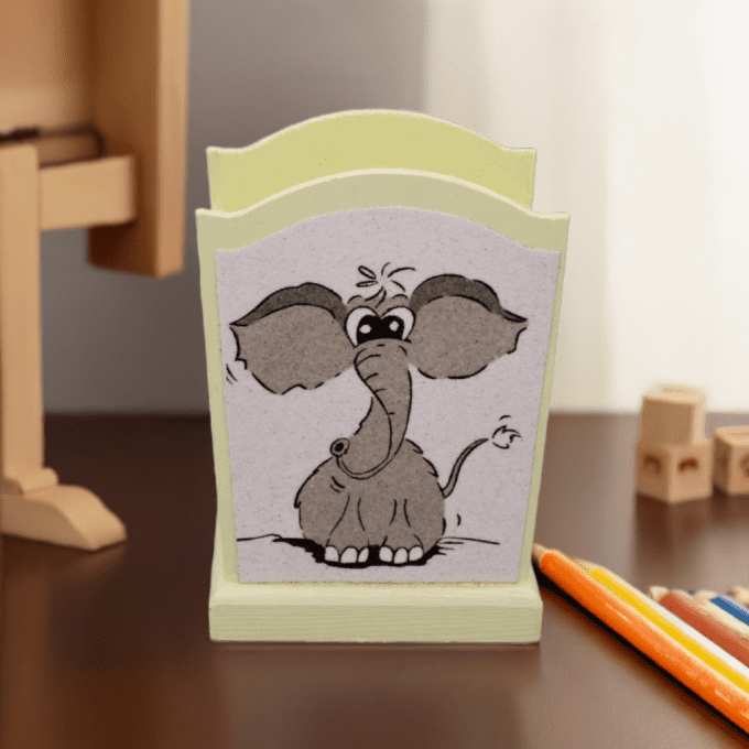 Pot à crayons éléphant rigolo – déco chambre enfant