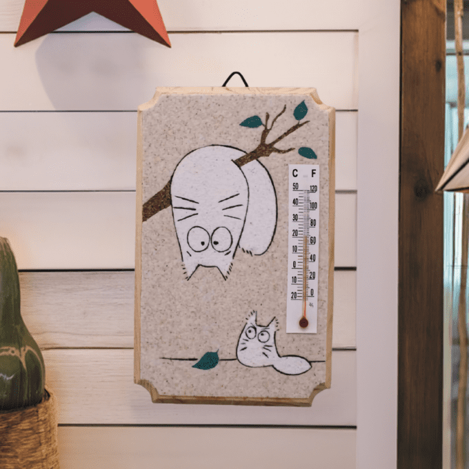 Thermomètre chats perchés - ambiance maison de campagne bois blanc